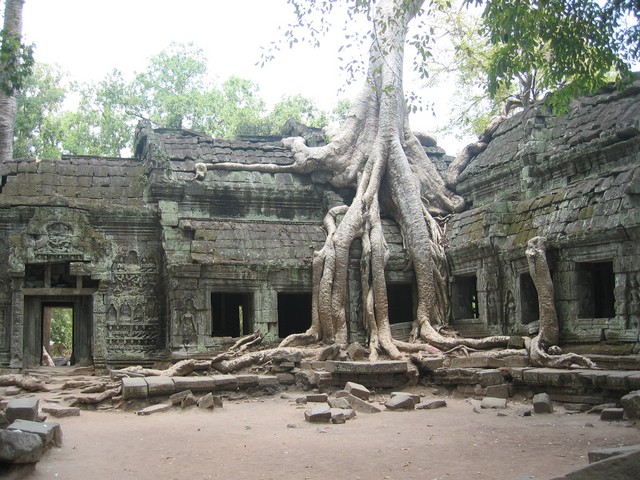  Angkor Wat - Cambodia